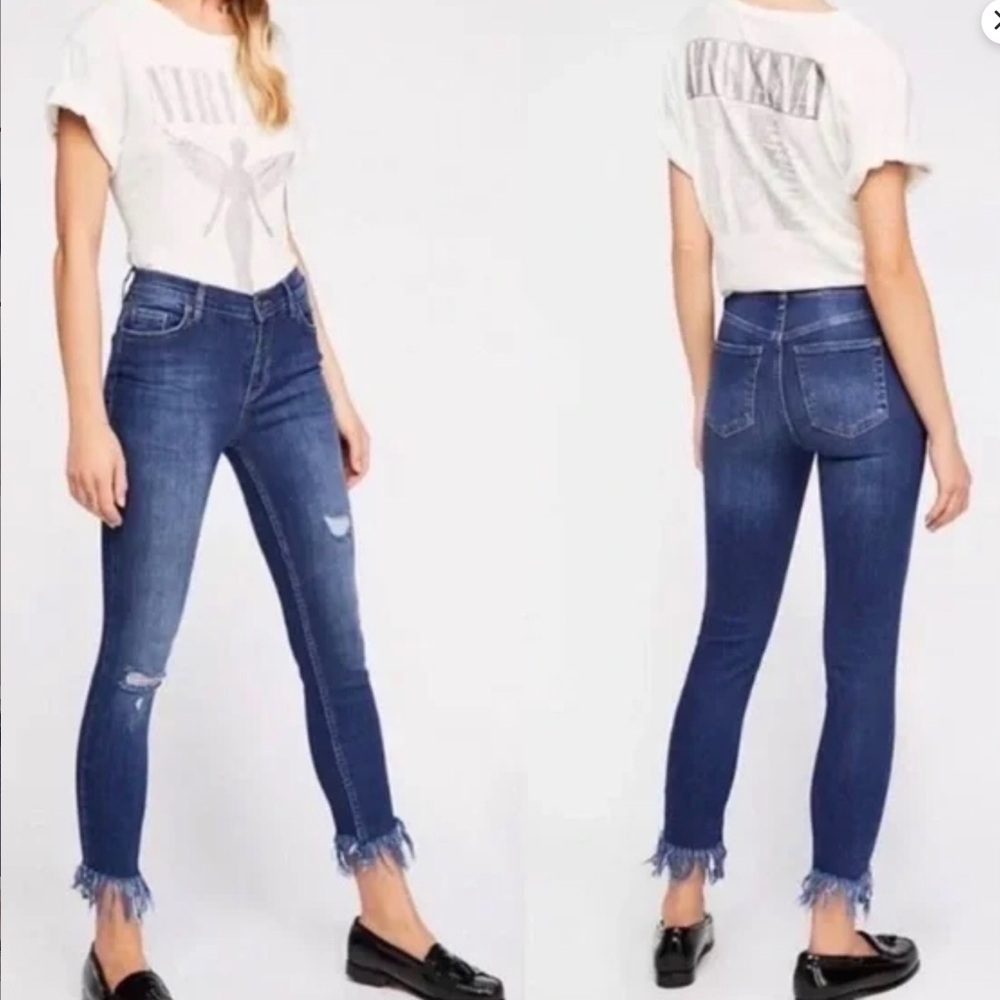 Free People Great Heights Frayed Skinny Jeans Women’s Size 27 Distressed Cropped